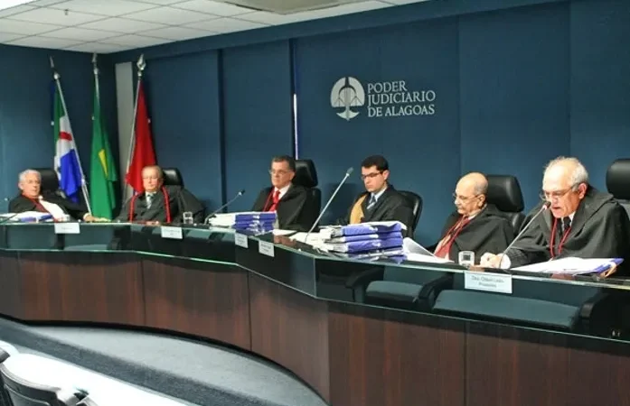 TJ/AL mantém ex-prefeito alagoano em regime fechado de prisão