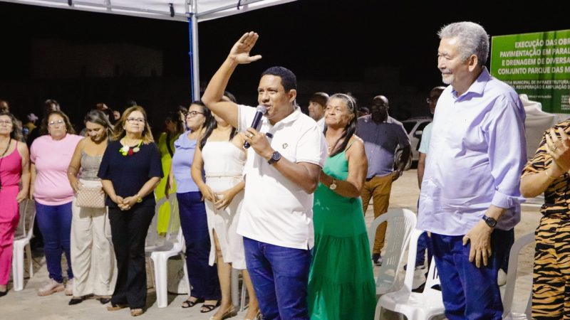 Sonho realizado: Prefeito Júlio Cezar entrega à população obras no Parque das Mangueiras