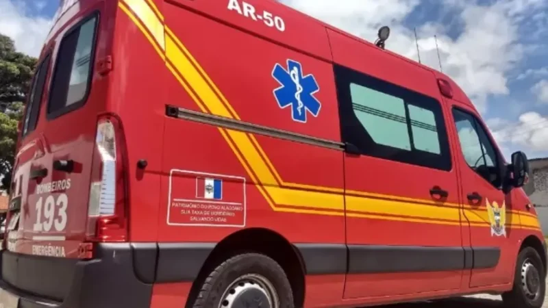 Jovem de 25 anos fica ferido após colisão entre motocicletas na Cidade Universitária