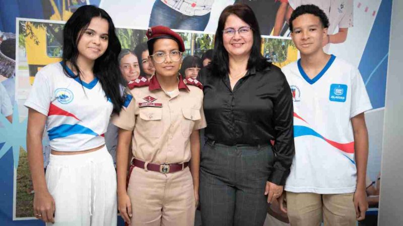 Rede estadual tem 37 medalhistas na Olimpíada Alagoana de Química