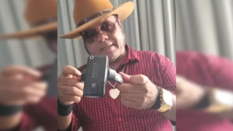 “Tornozeleira no c*”: Moraes manda prender radialista que o provocou