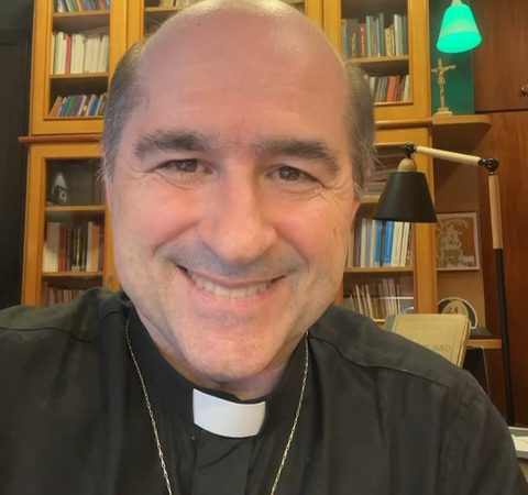 Padre Joãozinho convida fiéis para as Santas Missões de Frei Damião