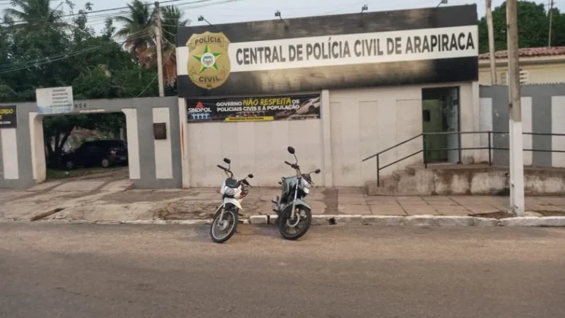Homem é preso em flagrante enquanto tentava estrangular a própria companheira