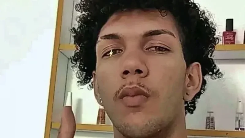 Populares encontram corpo de jovem morto a tiros em canavial