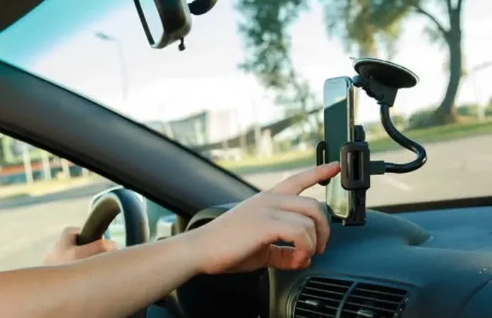 Motorista por aplicativo é esfaqueado após ser assaltado por passageiros em AL