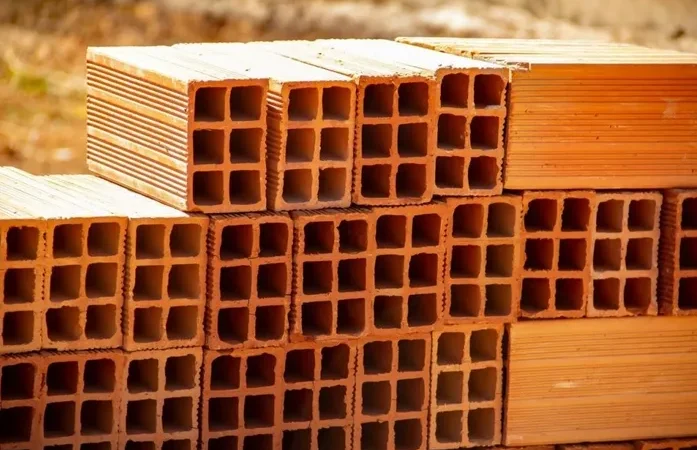 Carga de 9 mil tijolos sem nota fiscal é apreendida no interior de Alagoas