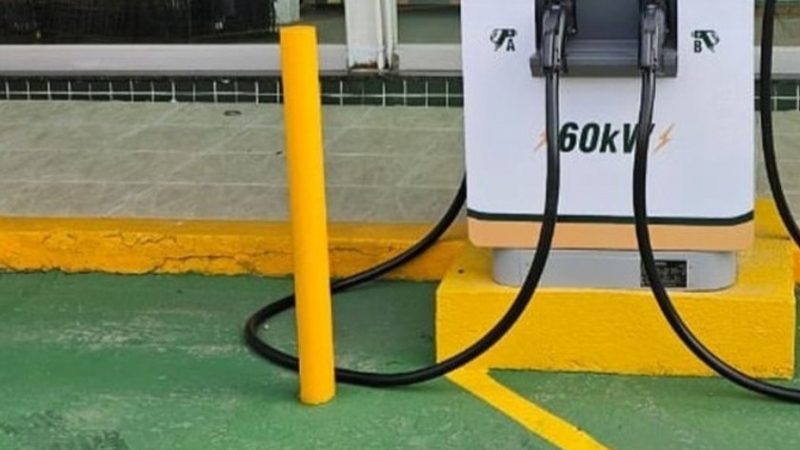 BR Super Carga instala seu primeiro carregador rápido para veículos elétricos em Arapiraca