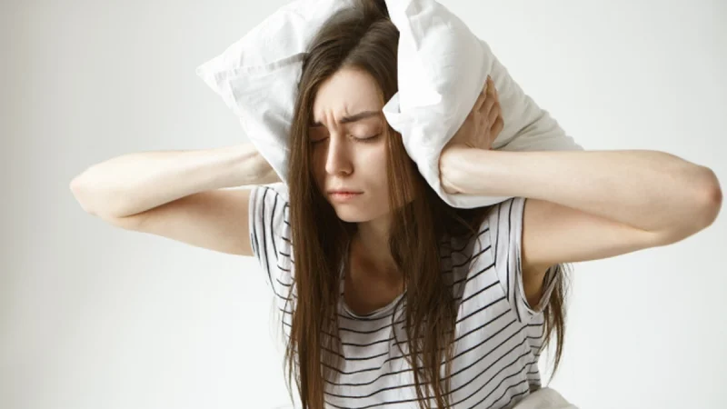 Sono irregular pode aumentar risco de derrame e ataque cardíaco, diz estudo