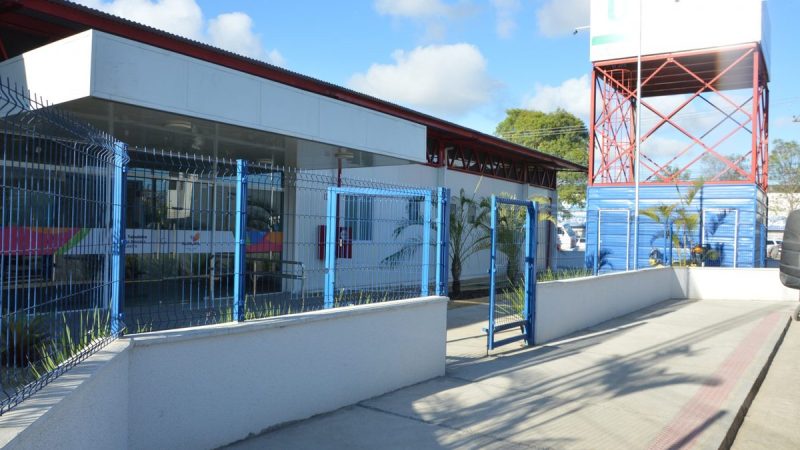 Três pessoas ficam feridas em atentado em AL