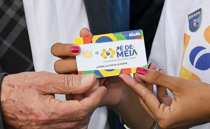 Pé-de-Meia: 95,3 mil estudantes são beneficiados em Alagoas; saiba mais