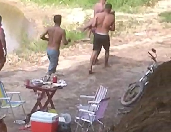 Menina de 10 anos morre afogada em cachoeira; mãe é denunciada por abandono