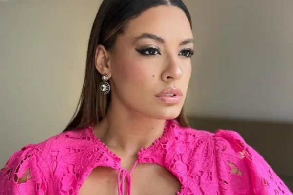 Beatriz Reis revela se perdeu a virgindade após o BBB