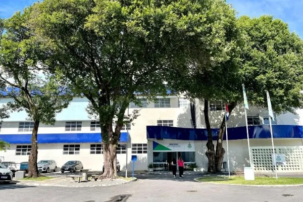 Uncisal anuncia contratação temporária de 15 professores; saiba mais!