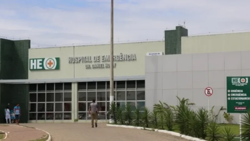 Homem ataca ex-esposa com faca no pescoço e acaba preso em Estrela de Alagoas