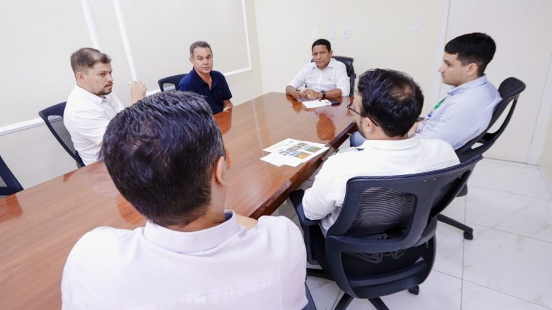 Prefeitura, Casal e Águas do Sertão discutem alternativas para normalizar abastecimento de água