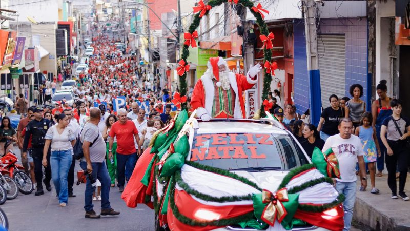 Palmeira dos índios teve abertura oficial do Natal de Luz 2024 nesta sexta feira (06)