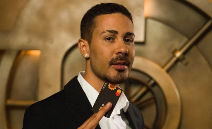 Tensão entre Carlinhos Maia e Romagaga vira caso de polícia