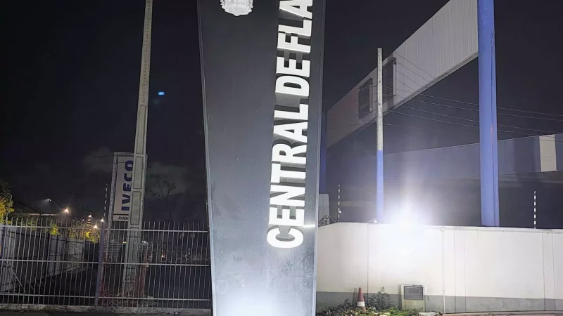 Acusado de invadir a casa da ex e abusar  de criança se esfaqueia para fugir da polícia em AL