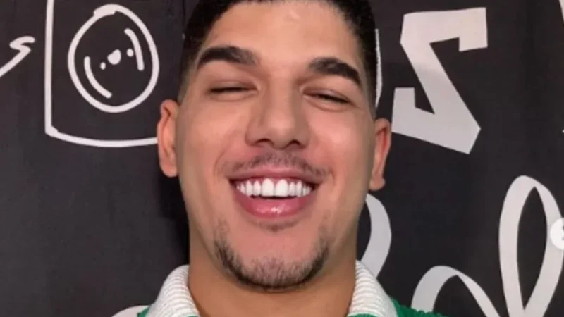 Zé Vaqueiro explica motivo de vasectomia e atualiza estado de saúde