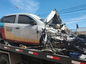 Colisão envolvendo automóvel e motocicleta deixa mortos e feridos em Dois Riachos