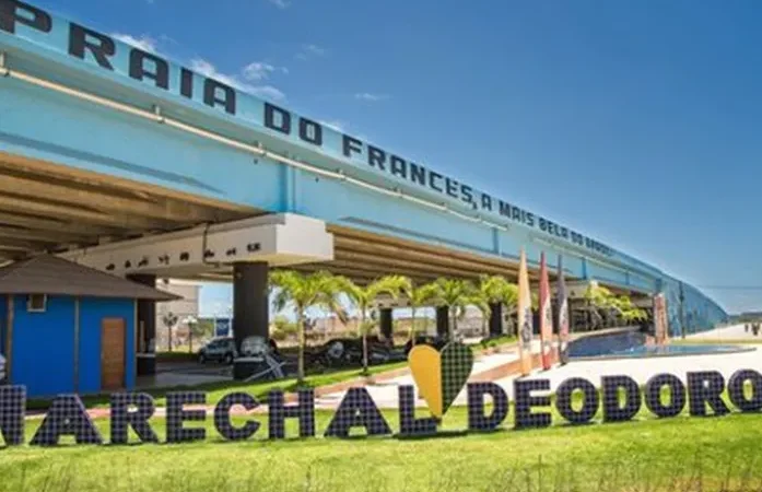 Homem é morto a facadas pela esposa em Marechal Deodoro