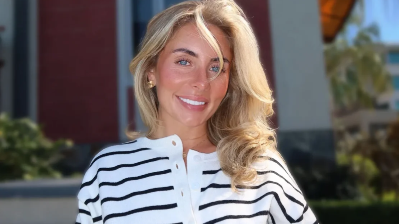 Criadora de conteúdo adulto quebra recorde e faz sexo com 1057 homens em 12 horas