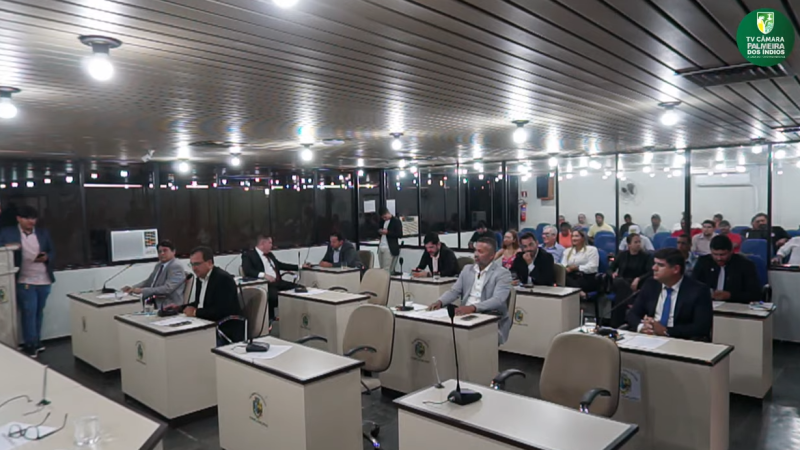 Em Sessão Extraordinária da Câmara de Palmeira, Madson Monteiro e demais vereadores cobram da prefeita mais assiduidade nos compromissos com o município