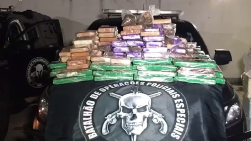 Bope apreende mais de 200 kg de maconha em casa abandonada em Rio Largo