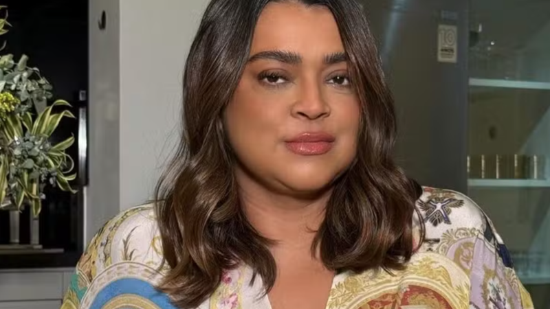 Preta Gil é internada com infecção urinária