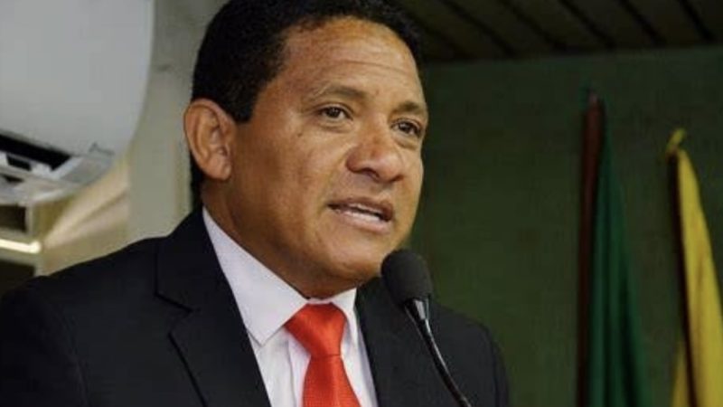 Parente de ex-gestor municipal assume cargo de alto escalão no governo estadual após deixar prefeitura investigada