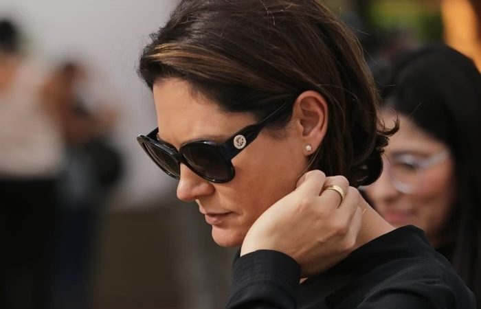 “Vergonhoso”, diz Michelle Bolsonaro sobre prisão de tio com pedofilia