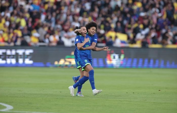 Marta brilha, Brasil vence Colômbia nos pênaltis e leva a Copa América