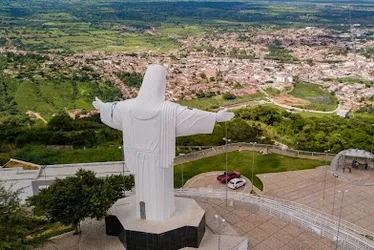 Corpo de homem é encontrado em estado de decomposição na zona rural de Palmeira dos Índios