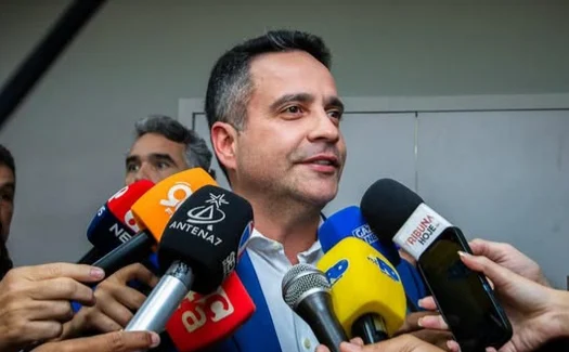Paulo Dantas promove mudanças no secretariado e se afasta de Paulão