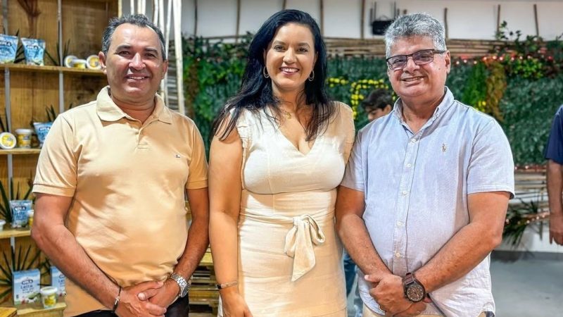 Prefeito de Tanque d’Arca, Secretária de Estado e Secretário Municipal participam da Expo Bacia Leiteira em Batalha
