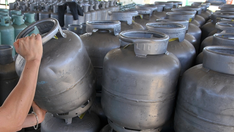 Beneficiários com NIS final 8 recebem Auxílio Gás nesta quarta-feira