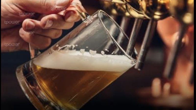 Cientistas criam cerveja que deixa “bêbado” sem álcool e sem ressaca