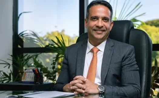 Paulo Dantas antecipa pagamento de salário dos servidores de Alagoas