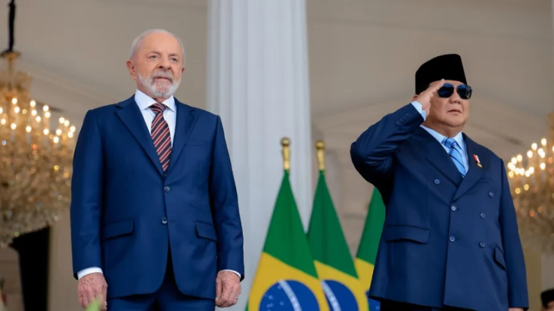 Lula afirma que vai disputar quarto mandato