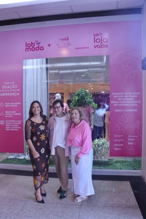 A estilista Brenda Almeida, que estreou na primeira edição do Labmoda com sua marca