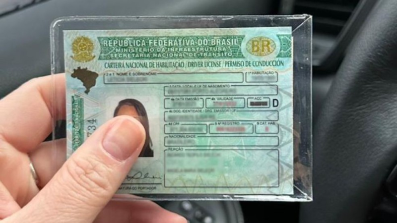 Ministro diz que governo vai oferecer cursos gratuitos para tirar CNH; mudanças devem começar a valer ainda este ano