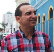 Ex-prefeito de Canapi é alvo de ação por uso de documentos falsos e denúncia forjada