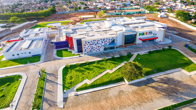 Governador anuncia inauguração do novo hospital de Palmeira dos Índios para 17 de dezembro com show de Bell Marques e presença de Lula