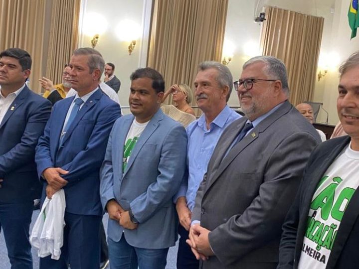 Madson Monteiro lidera comitiva de agricultores em audiência na ALE sobre possível demarcação