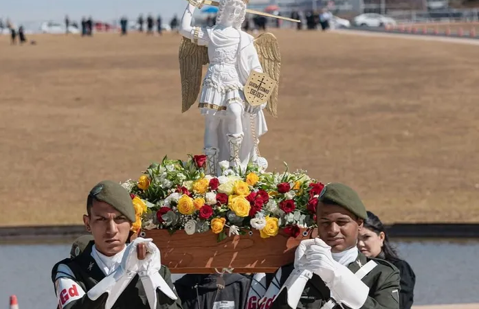 Arquidiocese de Maceió celebra consagração a São Miguel Arcanjo com presença do Instituto Hesed