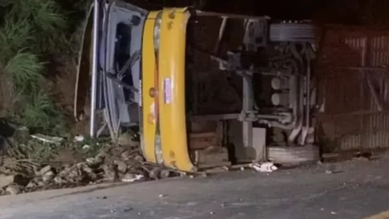 São identificadas mãe e filha de Delmiro Gouveia em acidente com ônibus em Minas Gerais