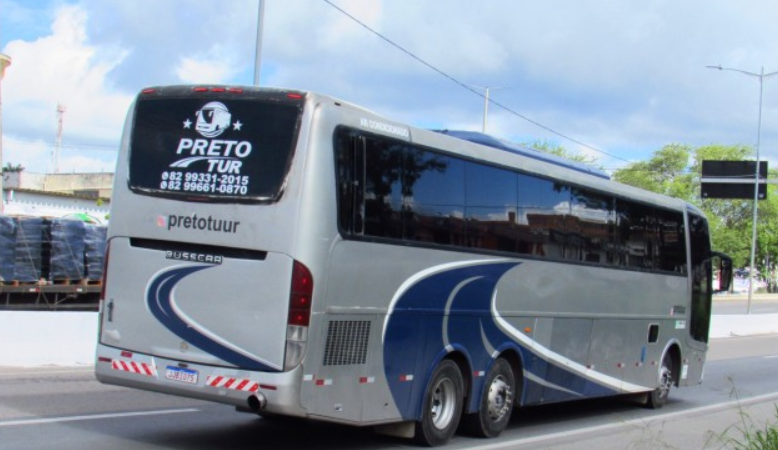 Ônibus envolvido em acidente fazia transporte irregular de passageiros e não possuía autorização para operar