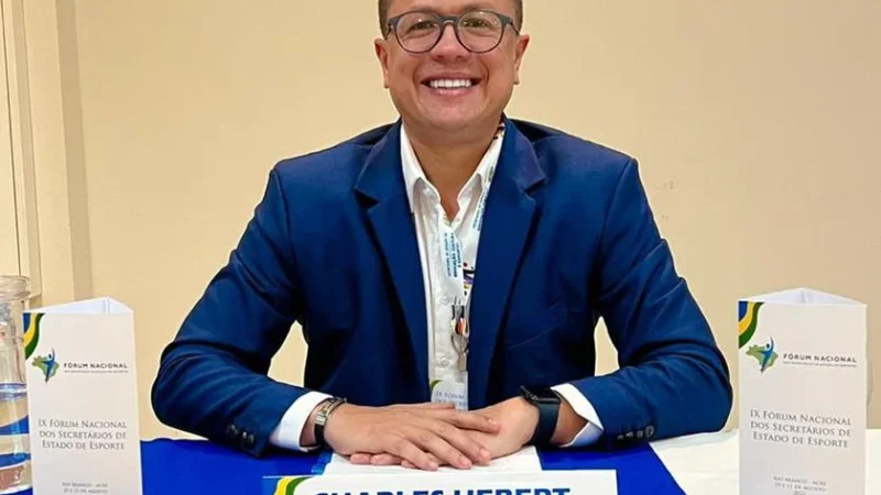 Charles Hebert assume como vereador na Câmara Municipal de Maceió