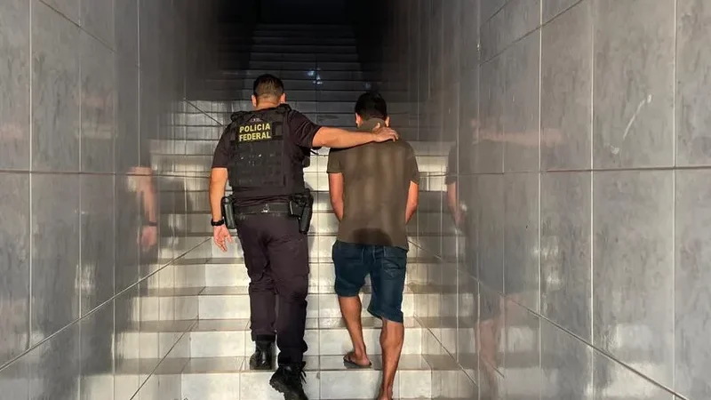 PF de AL prende suspeito de abuso infantil com perfis falsos