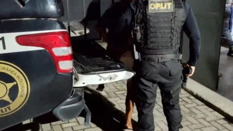 Tensão: Homem armado é preso por ameaçar a ex e desacatar policiais em Maceió